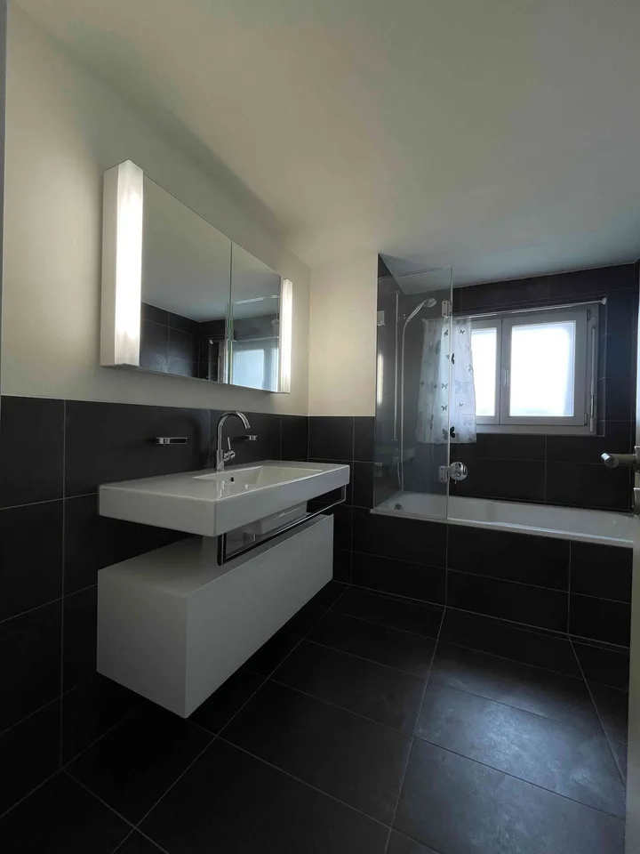 Moderne 4.5-Zimmer-Wohnung an zentraler Lage