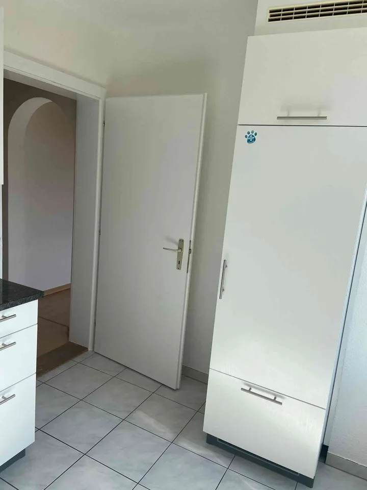 Grosszügige 4-Zimmer-Wohnung im 3. Obergeschoss zu vermieten