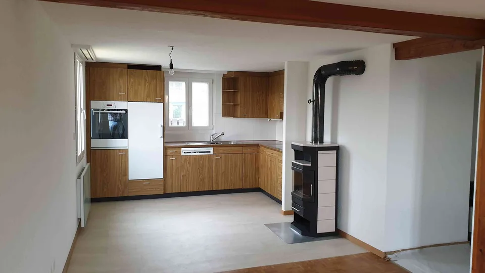 4 1/2-Zimmer-Wohnung, 1. OG, 87 m2, mit Balkon 13 m2