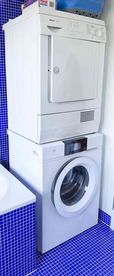 Nachmieter/in gesucht für 4.5 Zimmer moderne Wohnung in Bottmingen