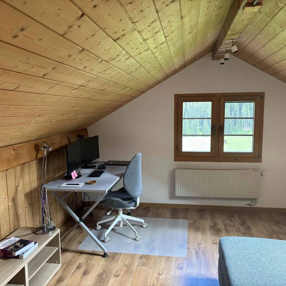 Charming 2.5-Room Apartment in Davos Frauenkirch
