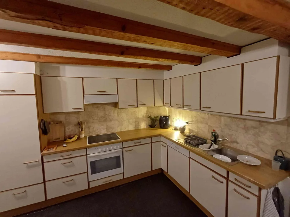 Nachmieter für Gemütliche Wohnung In Glarus gesucht.