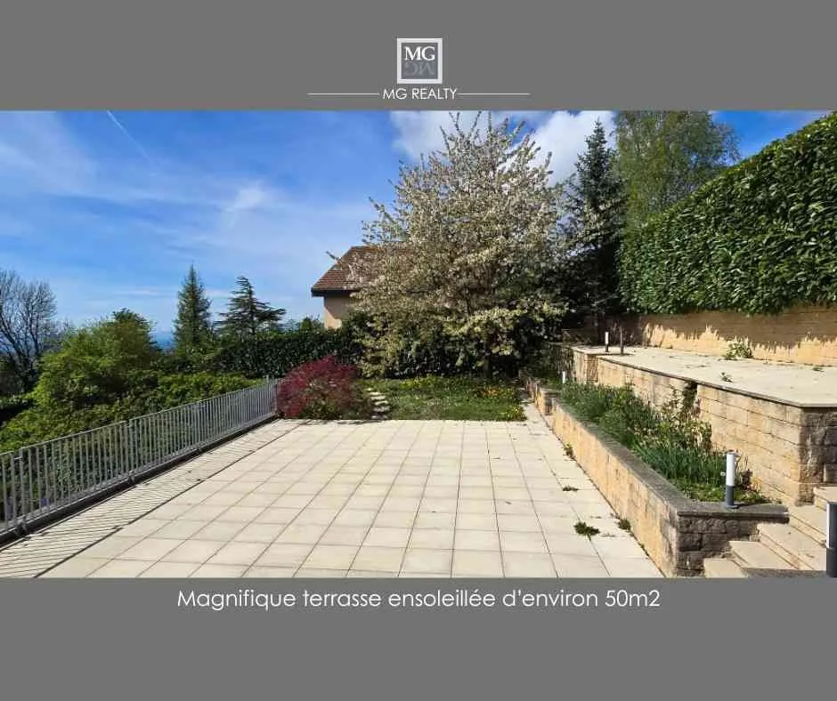Villa contemporaine de 7,5 pièces, avec vue imprenable – photo 3 sur 10