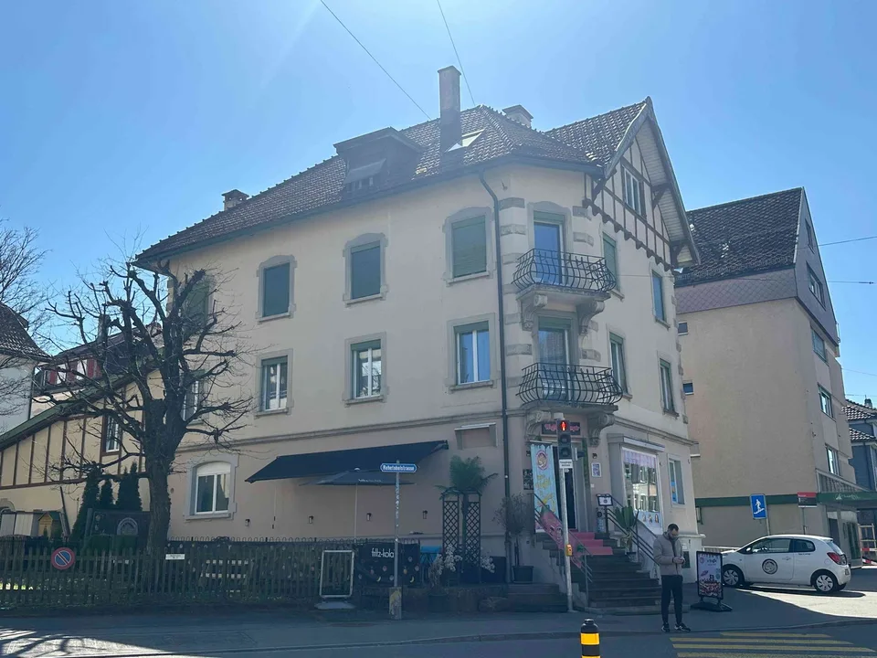 zu verkaufen Mehrfamilienhaus Nähe Kantonsspitäler