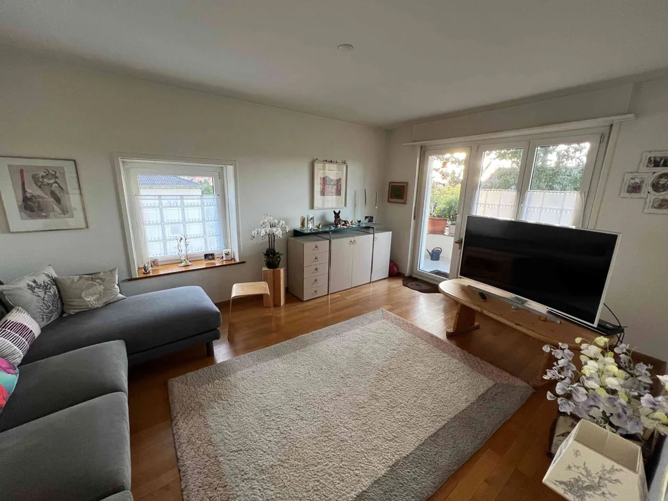 Wunderschöne 3.5-Zimmerwohnung mit Aussicht