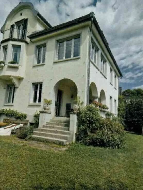 Ein absolutes Liebhaber Objekt - Exklusive Villa in Niederurnen