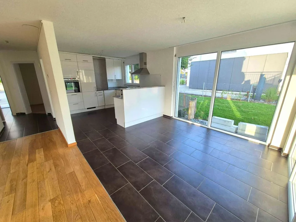 Zweifamilienhaus mit modernem Komfort an ruhiger Lage in Weinfelden