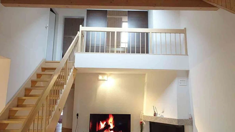 Maisonette-Traumwohnung mit Galerie & Kamin