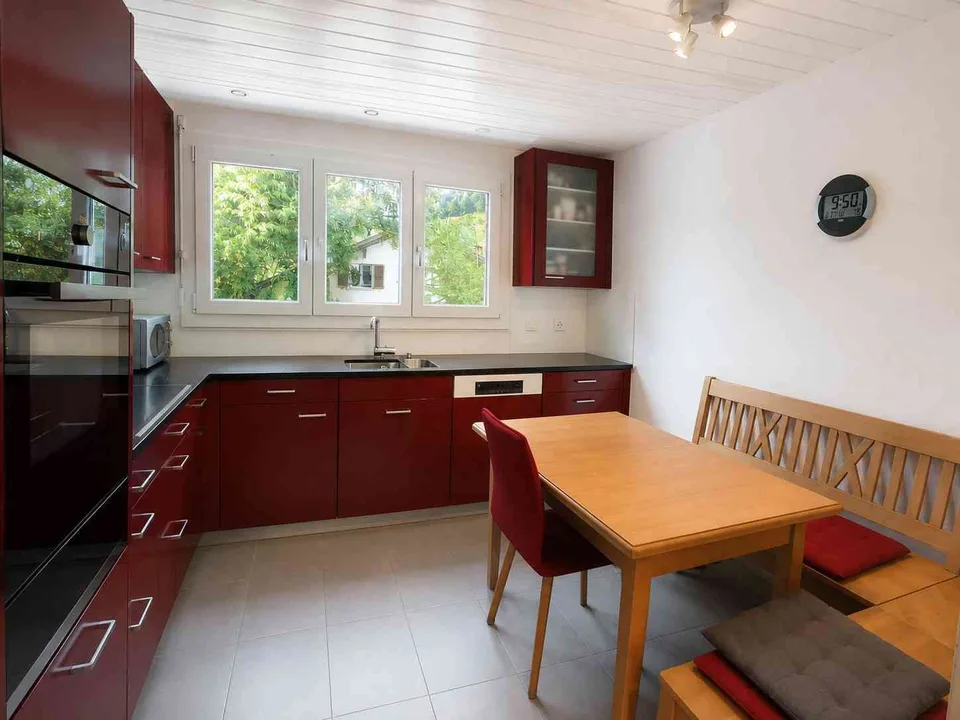 Modernisierte 4.5-Zimmer-Wohnung mit sonnigem Balkon in Kriens