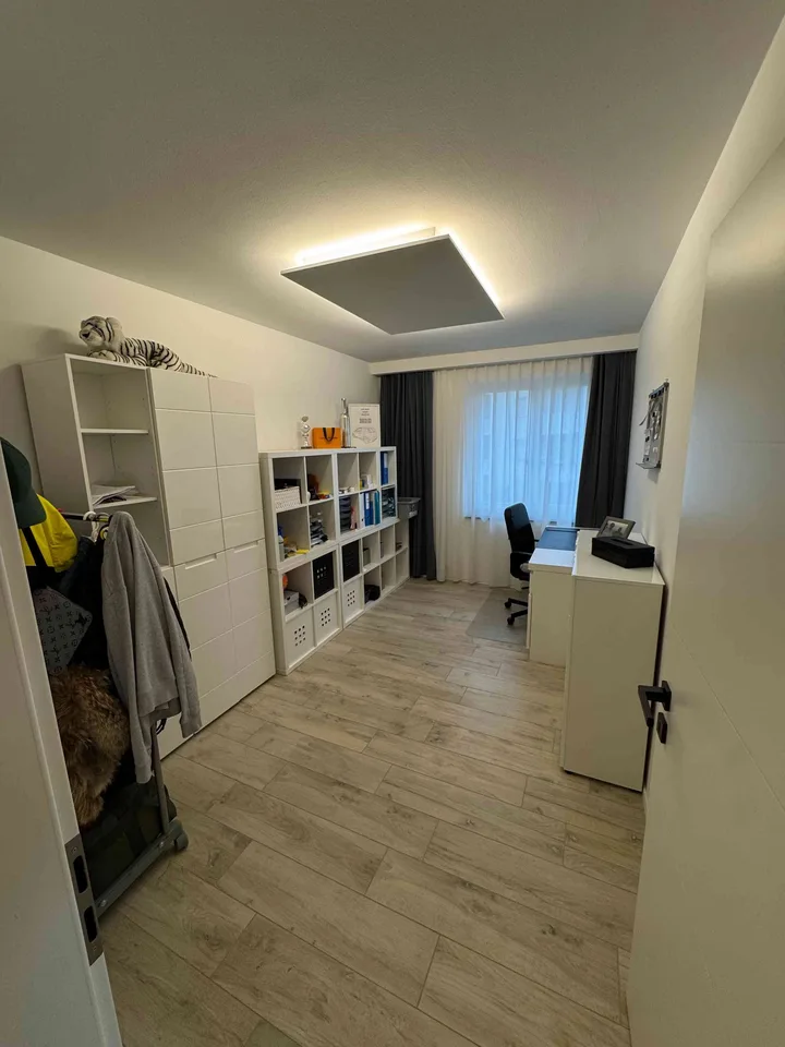Kernsanierte 3.5Zimmer Wohnung