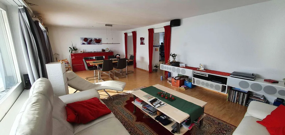 Geräumiges Reihenhaus im ruhigen Nieschberg-Quartier, Herisau