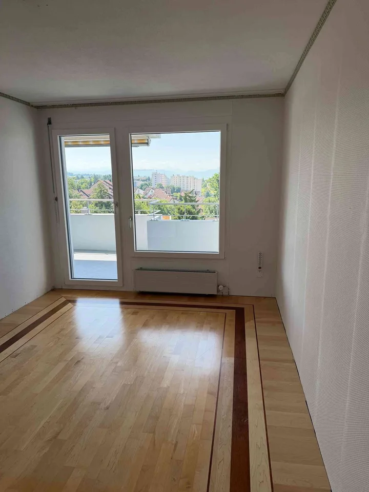 5 1/2 Wohnung mit traumhafter Aussicht