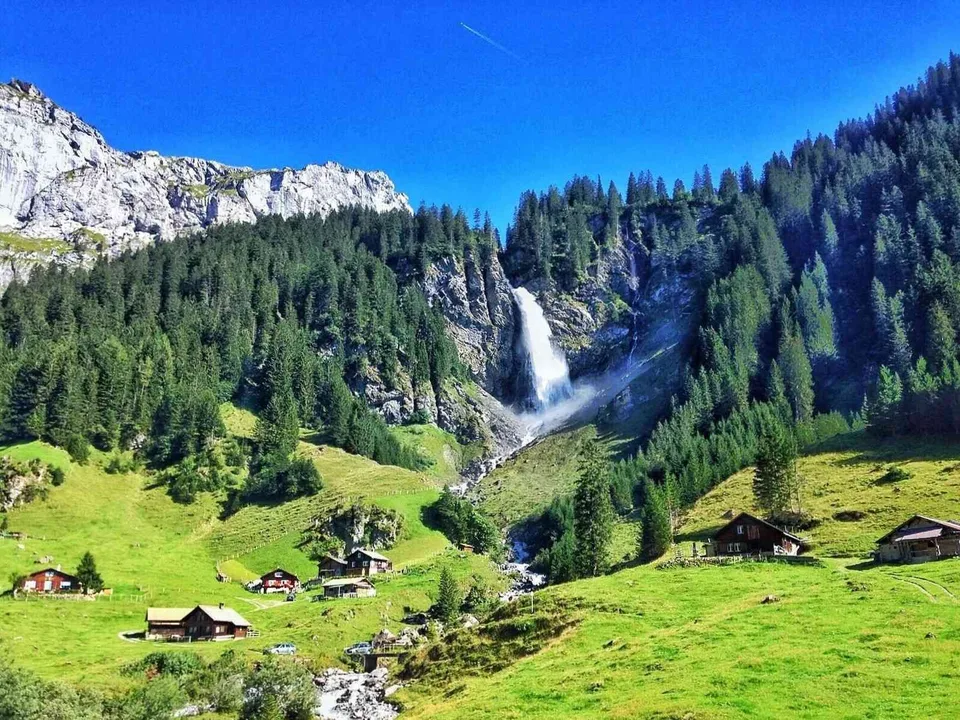 Bauland an Hanglage
