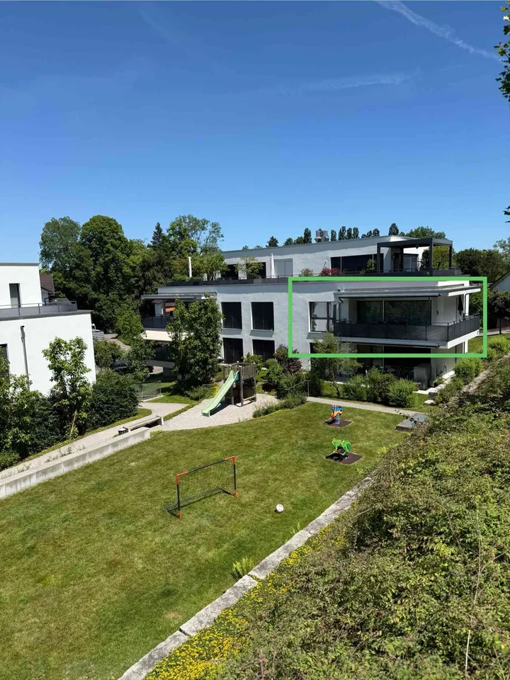 Gepflegte, helle, grosszügige 3 ½-Zimmerwohnung (keine Makleranfragen)