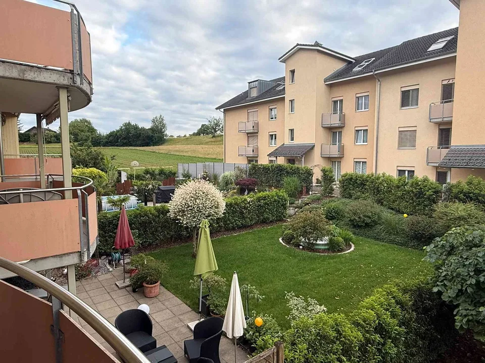 Charmante 3.5-Zimmer-Wohnung in Remetschwil