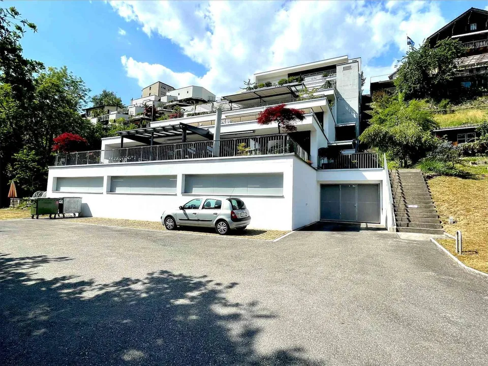 Tiefgaragenplatz zu verkaufen! - Top! Rendite