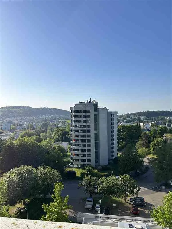 Wohnung 7. Stock mit Aussicht auf den See