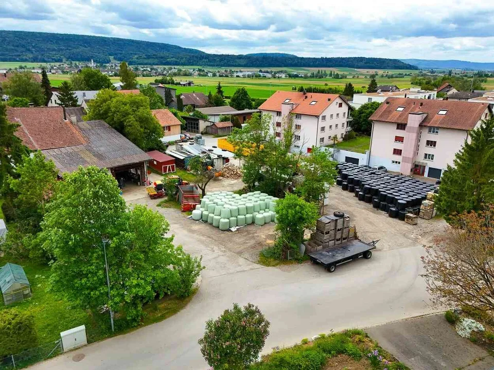 Mehrfamilienhaus inkl. Baulandreserve mit Entwicklungspotenzial