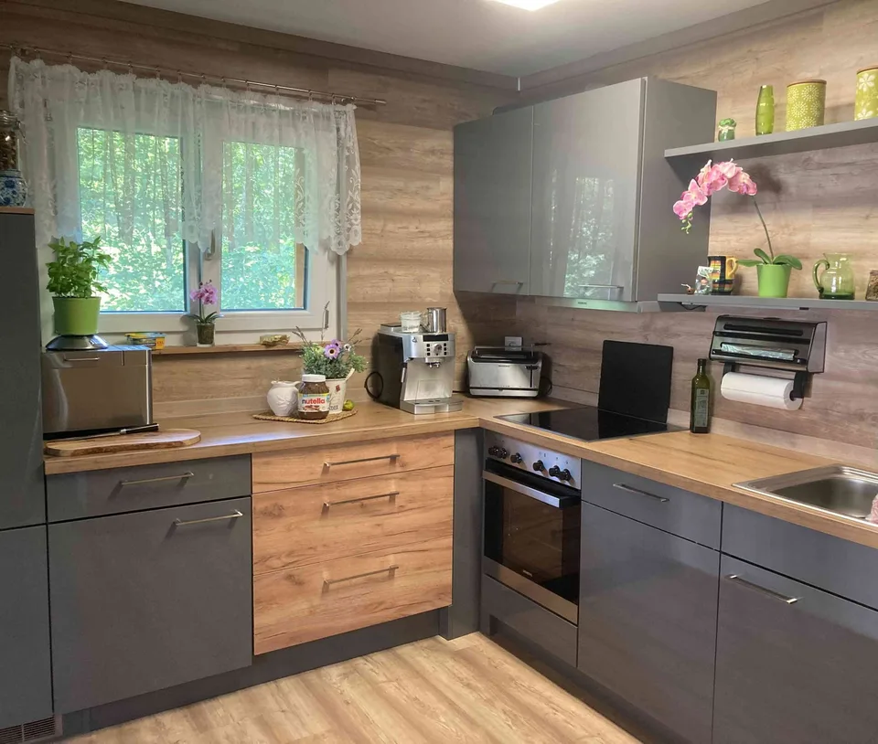 Haus am Bach Idyllische Lage leicht abseits mit Ferienwohnung