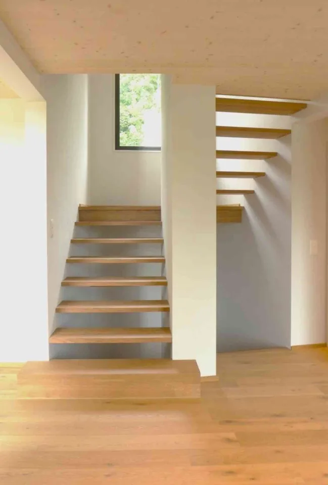 Attraktives sonnig gelegenes Doppeleinfamilienhaus in Bühler