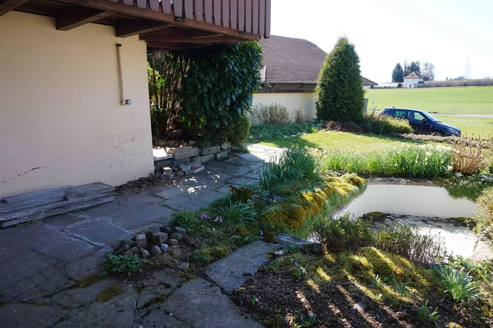 Chalet mit Entwicklungspotenzial an bevorzugter ruhiger Lage