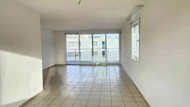 Zentrale und ruhige Lage, helle 3.5-Zimmer Eigentumswohnung
