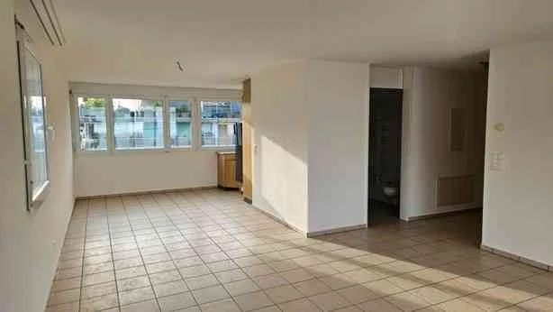 Zentrale und ruhige Lage, helle 3.5-Zimmer Eigentumswohnung