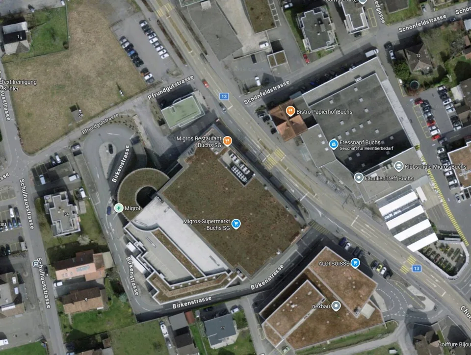 Geschäftshaus mit Entwicklungspotenzial an hochfrequenter Lage und ...