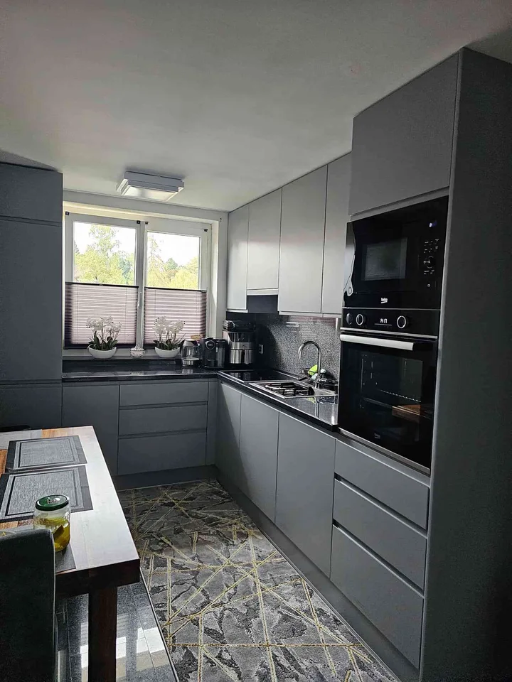 Erstklassige 4.5 Zimmer Wohnung an top Lage