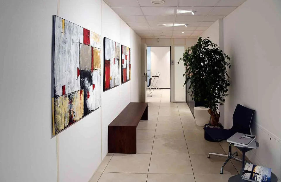 Repräsentative Bürofläche an zentraler Lage im Gewerbegeb in Hünenberg