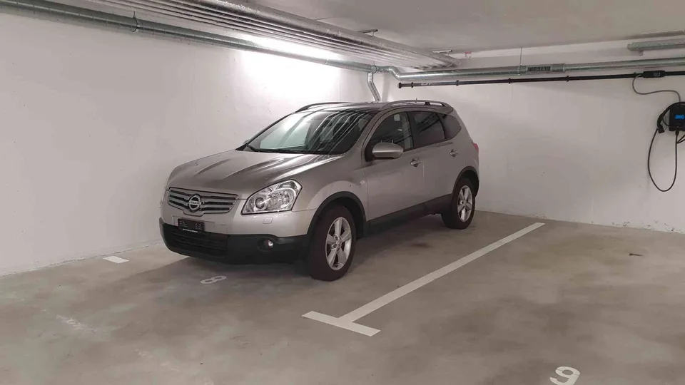 Tiefgaragenplatz zu verkaufen