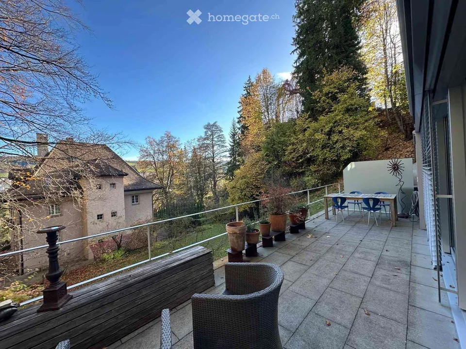 Moderne 3.5-Zimmer (4.5) Maisonette am Rosenberg in St.Gallen
