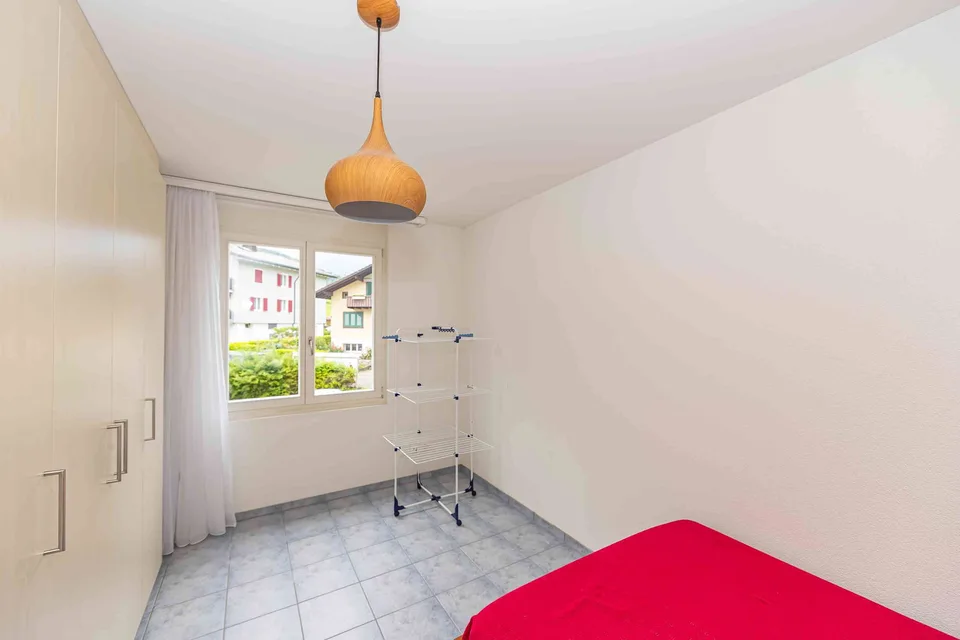 neu renovierte 4½-Zimmerwohnung im 1. OG mit zwei Balkonen – Foto 8 von 12