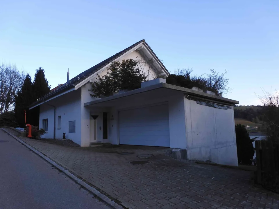 5.5-Zimmer-Einfamilienhaus-Doppelgarage, zu verkaufen