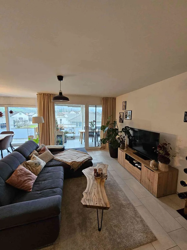 Erstklassige 3.5-Zimmer Wohnung an top Lage
