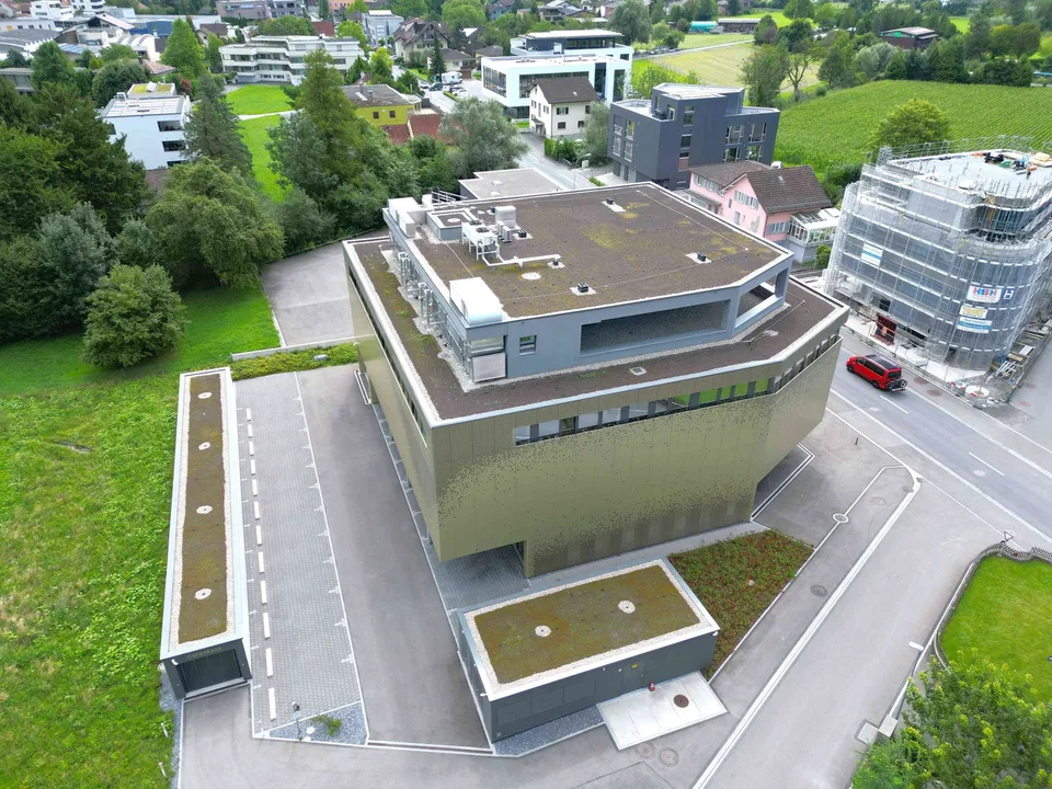 Multifunktionales Gewerbe-/Dienstleistungsgebäude in Schaan FL