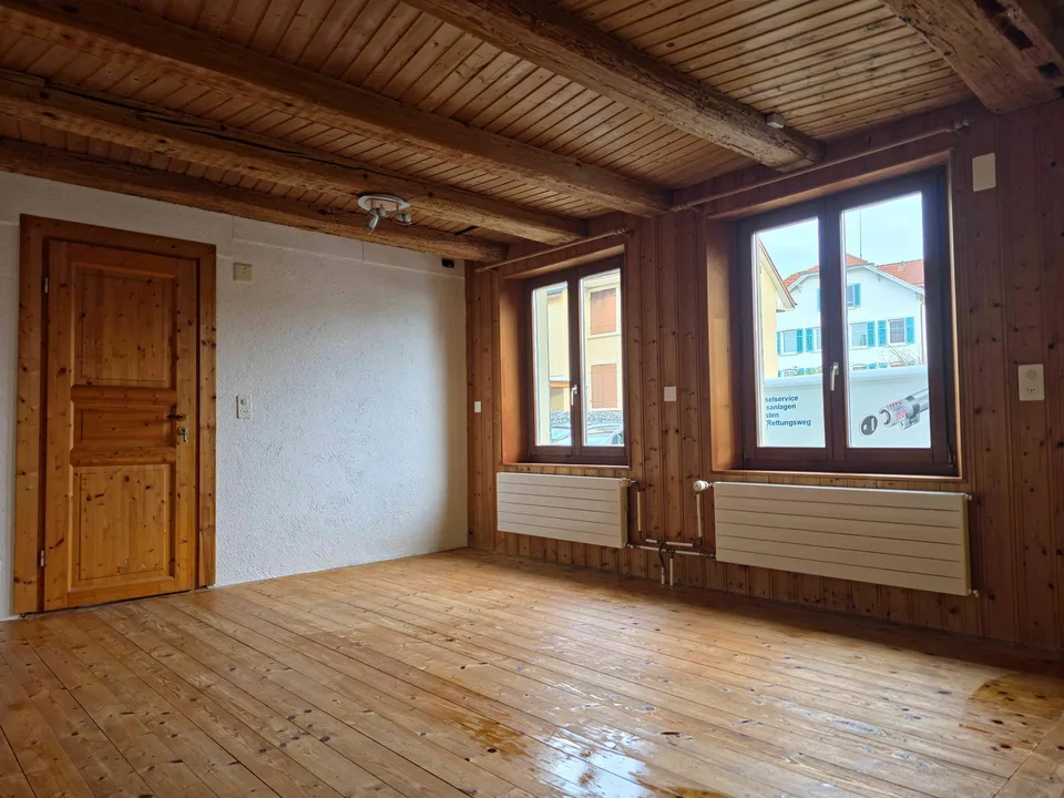Historisches Bauernhaus mit Gewerbe