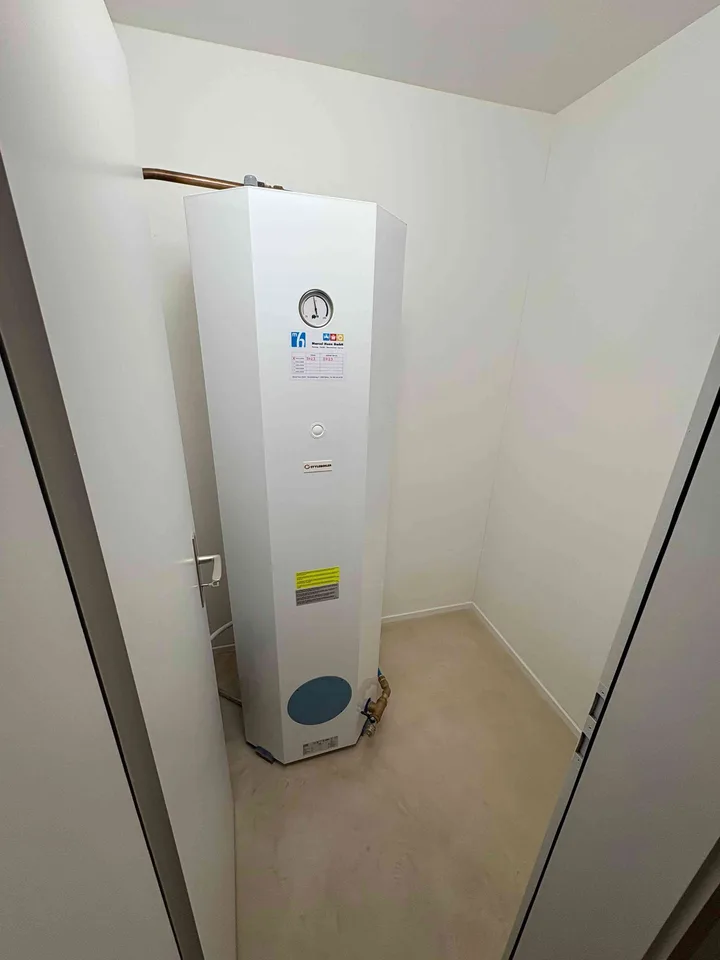 kernsanierte, ruhige 3 1/2 Zimmerwohnung im Dorfkern, im 1. OG – foto 12 di 13