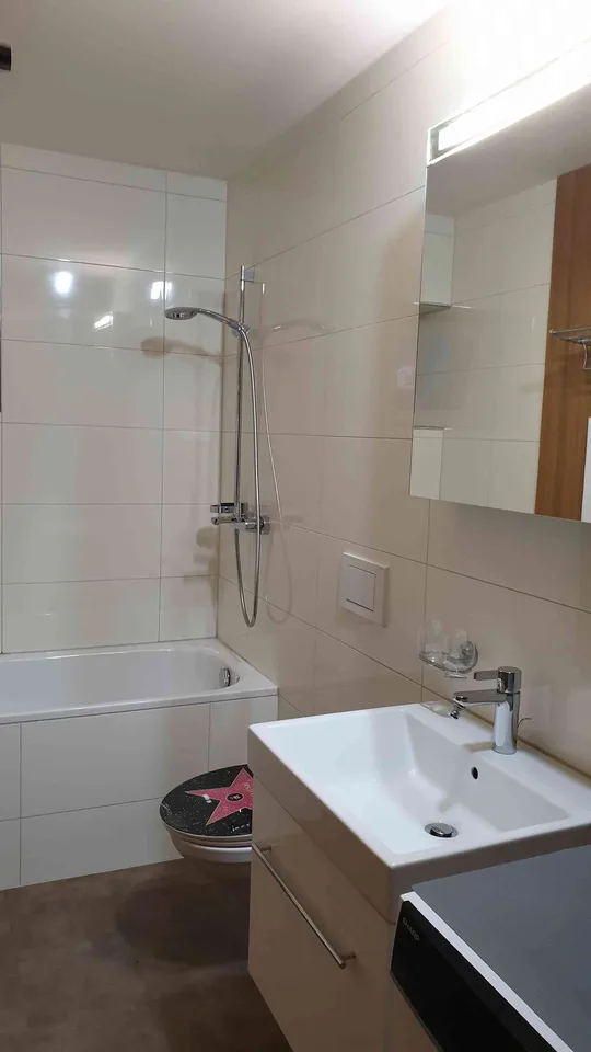 *** Modernes Studio 1.5 Zimmer 33 m² Grün im Dorfkern *** – foto 11 di 13