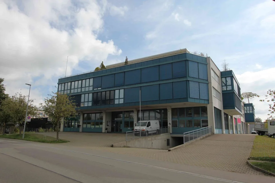 Prime Commercial Space in Steinhausen / IHR NEUER FIRMENSITZ