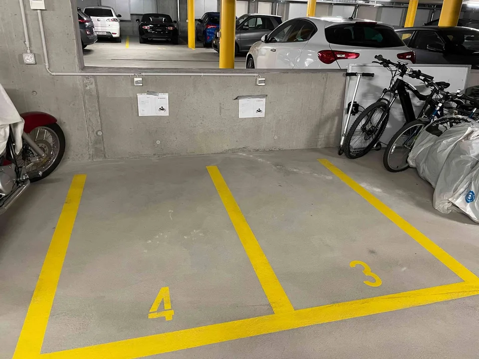 Velo Motorradeinstellplätze 2 Stück nebeneinander, Weinfelden je 5500