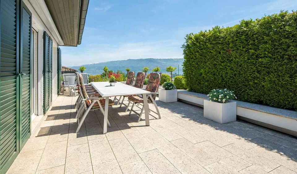 Villa Serentinà - Einfamilienhaus mit Wellnessoase und Traumblick