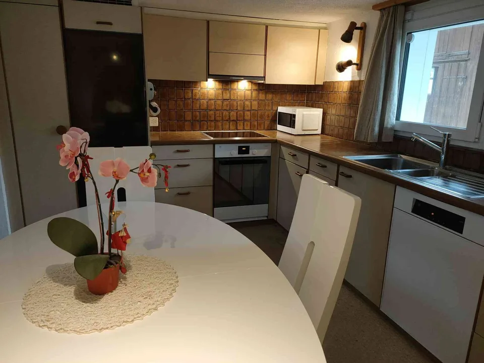 In Zentrum Bazenheid 5.5 Zim. Eck-Reihenhaus mit grossem Garten.
