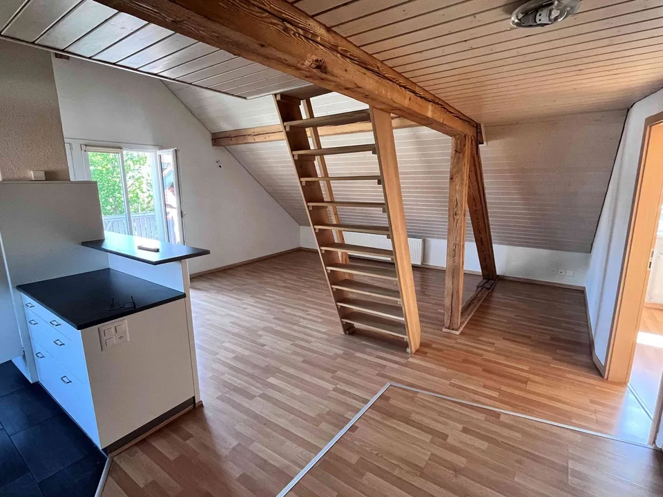 MFH mit drei Mietwohnungen, drei Carports sowie ein Bastelraum – foto 11 di 13
