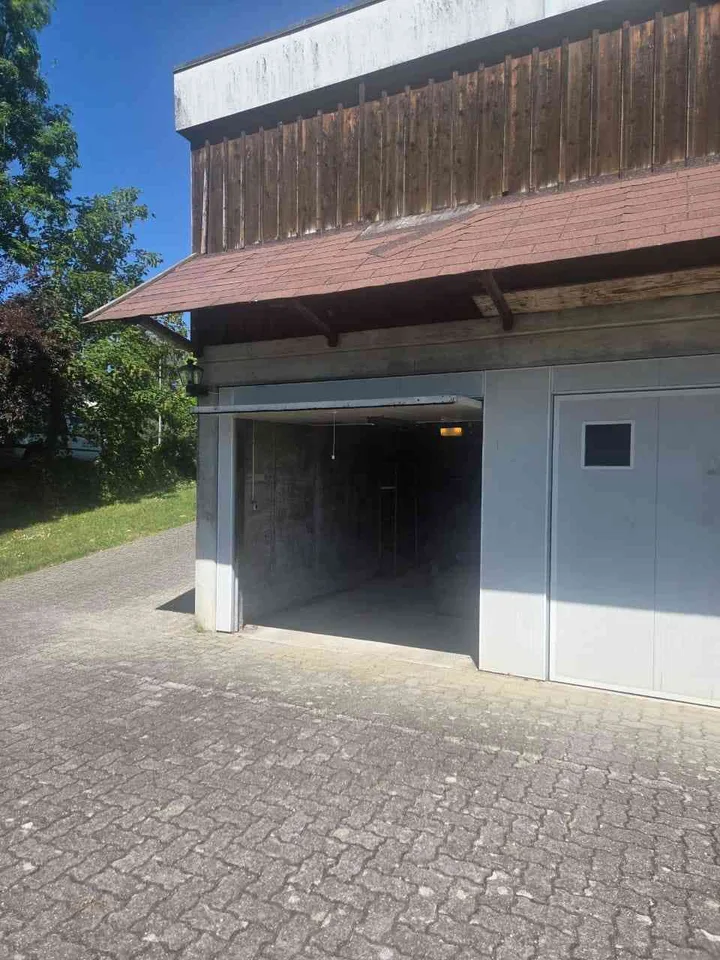 Zu verkaufen charmante 4 1/2 Zimmerwohnung mit Weitblick in Bettenhaus – Foto 12 von 14