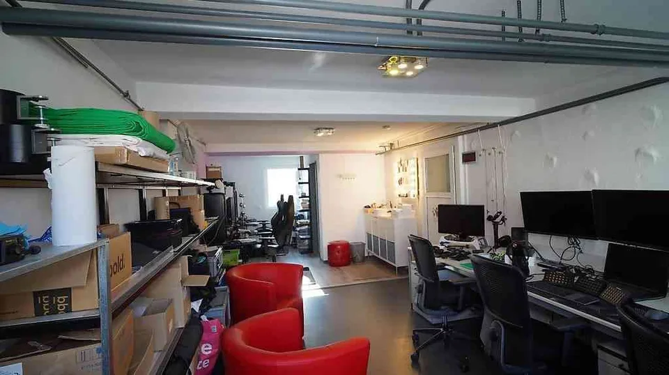 Geschäftshaus / Rendite / XXL-Wohnung - verkehrstechnisch perfekt