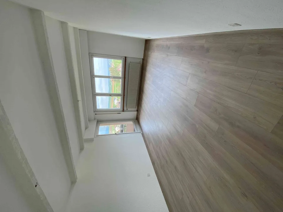 Magnifique appartement traversant de 3,5 pièces entièrement rénové