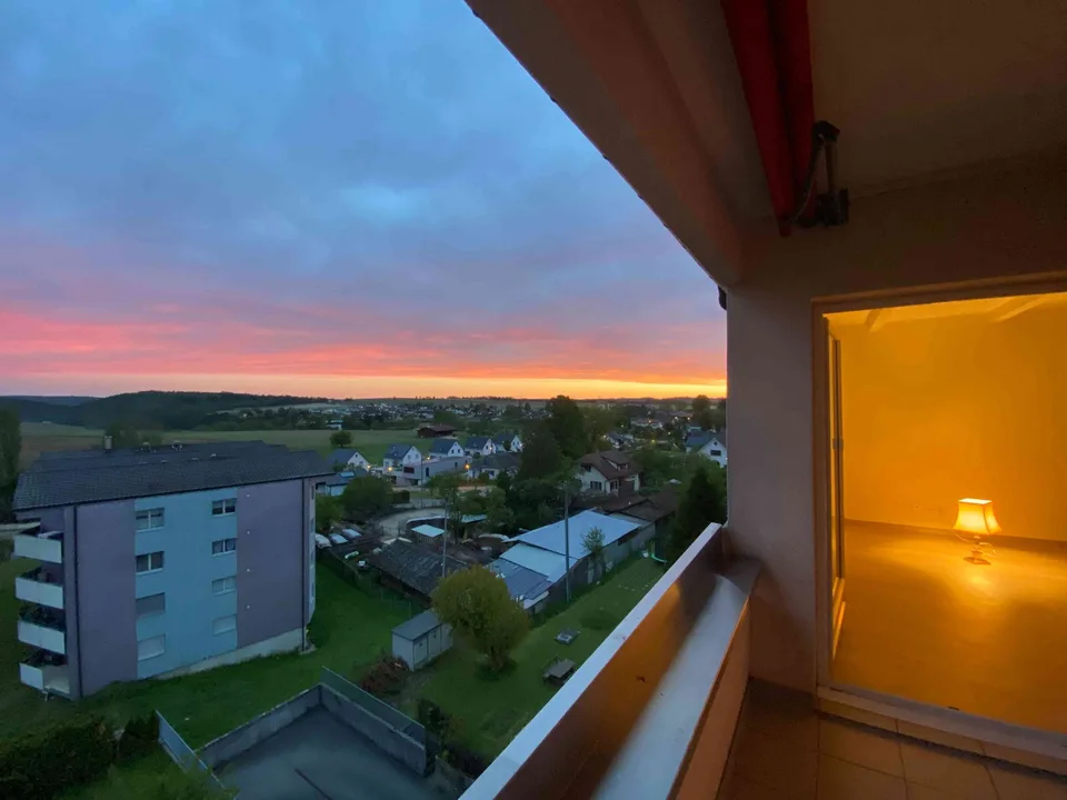 Magnifique appartement traversant de 3,5 pièces entièrement rénové