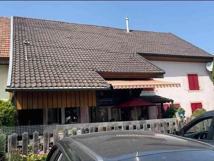 Maison familiale de caractère avec terrasse, jardin