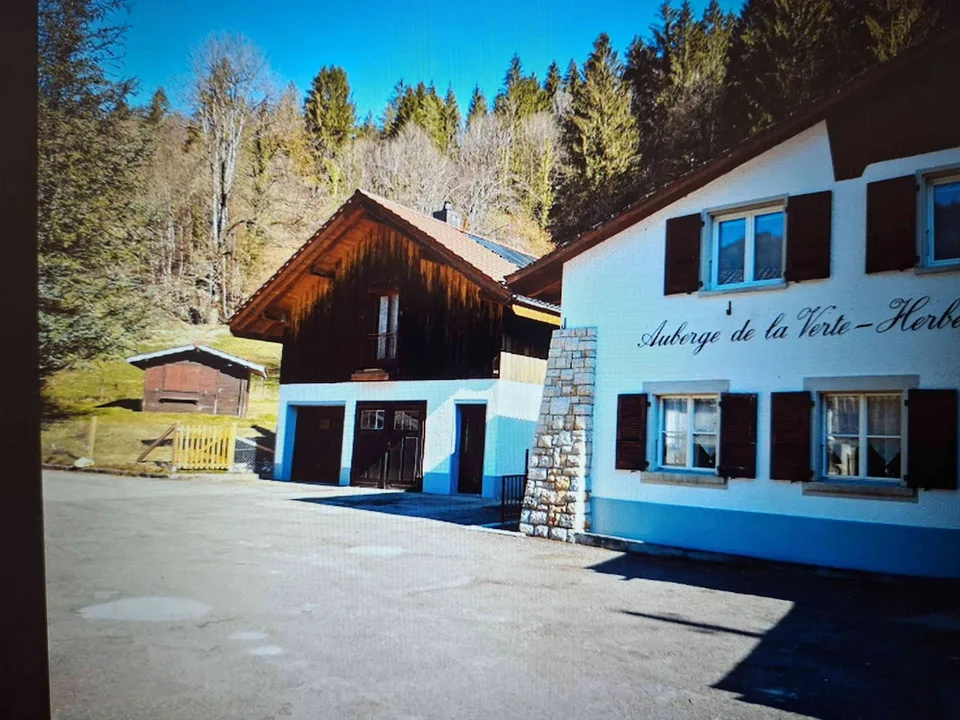 Restaurant au bord du Doubs nouvelle chance – Foto 7 von 10